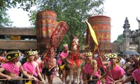 Pesta adat  Giong, simbol dari hasrat kebebasan