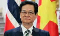 PM Nguyen Tan Dung berangkat menghadiri Konferensi Tingkat Tinggi ke-26 ASEAN