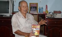 Pham Hung Anh yang lebih dari separo abad menjadi kolektor bahan-bahan tentang Presiden Ho Chi Minh