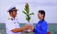 Pameran foto “Kaum pemuda demi laut dan pulau kampung halaman”