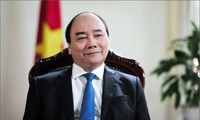 PM Nguyen Xuan Phuc tiba di Amsterdam memulai kunjungan di Belanda