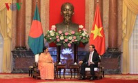 Presiden Tran Dai Quang menerima Ketua Parlemen Bangladesh