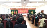 Deputi PM Vuong Dinh Hue menghadiri Konferensi menggelarkan tugas tahun 2018 dari Gabungan  Koperasi Vietnam