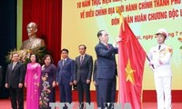 Kota Ha Noi bertekad mengatasi semua kesulitan dan tantangan untuk menaikkan Thang Long-Ha Noi ke ketinggi baru