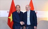 PM Nguyen Xuan Phuc mengakhiri kehadirannya di WEF Davos 2019