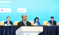 Lokakarya dan simposium dalam rangka Forum Ekonomis Swasta Viet Nam 2019