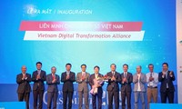 Forum tingkat tinggi tekonologi informasi-komunikasi Viet Nam: Transformasi digital demi satu negara Viet Nam yang kuat