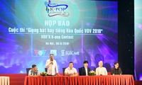 Mengawali kontes “Suara nyanyian bagus bahasa  Korea VOV 2019