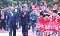 Pers Laos meliput secara mendalam kunjungan resmi PM Laos, Thongloun Sisoulith di Viet Nam