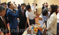 Viet Nam menghadiri Pekan Raya Badan Makanan Asia-Pasifik di Singapura