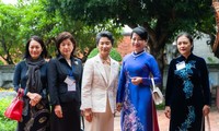 Aktivitas Istri PM Jepang dalam kunjungan resmi di Viet Nam