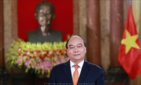 Presiden Nguyen Xuan Phuc Kirimkan Surat Sehubungan Dengan Peringatan 75 Tahun Hari Tradisional Pencegahan dan Penanggulangan Bencana Alam Viet Nam