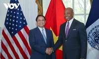 PM Pham Minh Chinh Menemui Walikota Kota New York, Eric Adams