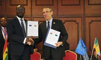 EU signs development programmes with 21 countries