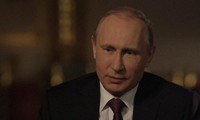 Russia’s Putin: War with Ukraine “unlikely” 