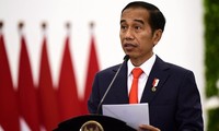 ອິນໂດເນເຊຍ: ທ່ານ Joko Widodo ໄດ້ຮັບການເລືອກຕັ້ງເປັນປະທານາທິບໍດີ ອິນໂດເນເຊຍ ອາຍຸການທີ 2