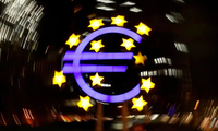 ໄພ​ເງິນ​ເຟີ້ ຂອງ Eurozone ຫຼຸດ​ລົງ​ ຫຼາຍ​ເມື່ອ​ທຽບ​ໃສ່​ກັບ​ການ​ຄາດ​ຄະ​ເນ