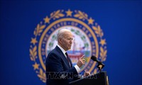 ປະ​ທາ​ນາ​ທິ​ບໍ​ດີ Joe Biden ຍາດ​ໄດ້​ຈຳ​ນວນ​ບັດ​ສະ​ໜັບ​ສະ​ໜູນ​ຂອງ​ຜູ້​ແທນ​ຢ່າງ​ພຽງ​ພໍ ເພື່ອ​ກາຍ​ເປັນ​ຜູ້​ສະ​ໝັກ​ເລືອ​ກ​ຕັ້ງ​ປະ​ທາ​ນາ​ທິ​ບໍ​ດີ​ຂອງ​ພັກ​ປະ​ຊາ​ທິ​ປະ​ໄຕ