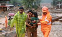 インド南部で土砂崩れ、100人超死亡　行方不明者多数