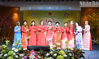 ບຸນ​ເຕັດ - ລະ​ດູ​ແຫ່ງ​ຄວາມ​ຮັກ​ແຮງ ແລະ ຄວາມ​ຫວັງ
