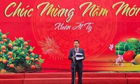 ວິ​ສາ​ຫະ​ກິດ​ຕັດ​ຫຍິບ ເລີ່ມ​ດຳ​ເນີນ​ການ​ຜະ​ລິດ​ໃນ​ປີ​ໃໝ່