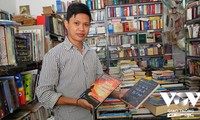 ຜູ້​ບ່າວ 9X Startup ດ້ວຍ​ປຶ້ມ​ເກົ່າ