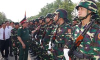 ຮອງ​ລັດ​ຖະ​ມົນ​ຕີ​ກະ​ຊວງ​ປ້ອງ​ກັນ​ປະ​ເທດ ຮ​ວ່າງ​ຊວັນ​ຈຽນ ຢື້​ຢາມ​ຖາມ​ຂ່າວ, ລະ​ດົມ​ກຳ​ລັງ​ໃຈ​ບັນ​ດາ​ຄະ​ນະ​ກອງ​ທັບ​ສາ​ກົນ​ທີ່​ເຂົ້າ​ຮ່ວມ​ການ​ເດີນ​ຂະ​ບວນ​ສວນ​ສະ​ໜາມ