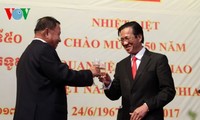 Celebran en Pnom Penh el 50 aniversario de vínculos diplomáticos Vietnam-Camboya