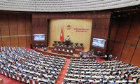 Diputados vietnamitas aprueban el proyecto inversionista de la carretera Norte-Sur