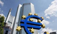  Memperingatkan bahaya Eurozone keberantakan dalam kemerosotan ekonomi baru