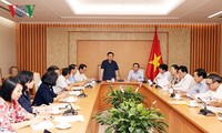 Vietnam impulsa preparativos del programa por los pobres 2018