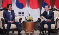 Japón aboga por mejorar relaciones con Corea del Sur