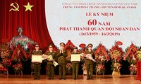 Conmemoran 60 años de la radiodifusión del Ejército Popular de Vietnam