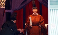 Entronizan al emperador japonés Naruhito