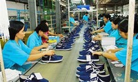 Aumentan exportaciones de móviles, computadoras y calzados de Vietnam al mercado estadounidense