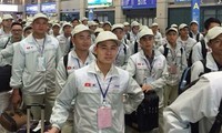 Japón apoya a los vietnamitas desempleados o en suspensión de trabajo a causa del Covid-19