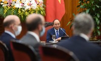 Vietnam considera a Estados Unidos uno de sus socios de primer orden, afirma el premier Nguyen Xuan Phuc