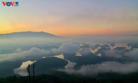 Lago Ta Dung - “bahía de Ha Long” en la meseta