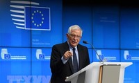 La UE pide a los talibanes cooperar para recibir asistencias internacionales