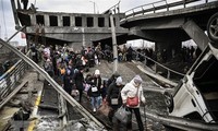 Líderes de Rusia y Francia conversan sobre la situación en Ucrania