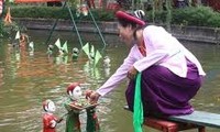 ベトナムの水上人形劇