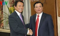 ズン財務相、日本を訪問