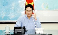 越仏外相、電話会談