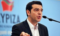 ギリシャ、ＥＵに支援延長申請へ＝条件めぐり駆け引き継続も
