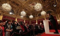 仏大統領、ベトナムとの関係を評価