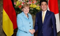 メルケル首相、安倍首相と会談