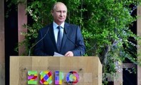 プーチン氏、ウクライナ合意履行訴え