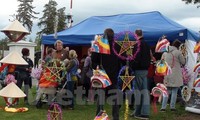 ベトナム、ノルウェーでの国際子ども祭りに参加