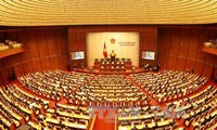 国会、ベトナム組織機構と首相再選決議を討議