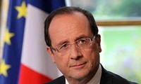 フランス世論、オランド大統領のベトナム訪問に期待を